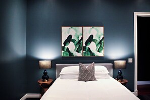 2 habitaciones, tabla de planchar con plancha y wifi gratis 