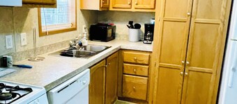 COZY & COMFORTABLE MOBILE HOME IN DYER BROOK MAINE
