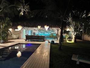 Outdoor pool - Bungalow House (Praia do Préa)