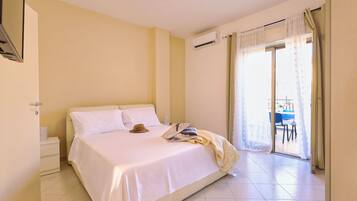 3 Schlafzimmer, Bügeleisen/Bügelbrett, Reisekinderbett, kostenloses WLAN