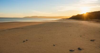 5 Parc Delfryn - sleeps 7 guests in 3 bedrooms