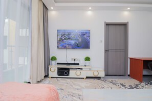 1 bedroom, iron/ironing board, WiFi, bed sheets