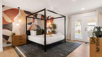 5 bedrooms, iron/ironing board, travel cot, free WiFi