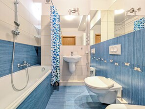 Hair dryer, towels