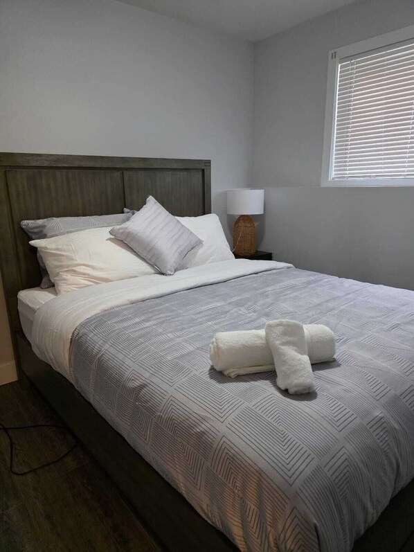 2 bedrooms, WiFi, bed sheets