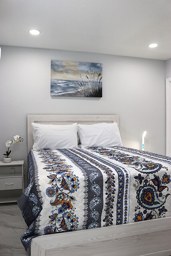 1 Schlafzimmer, Bügeleisen/Bügelbrett, kostenloses WLAN, Bettwäsche