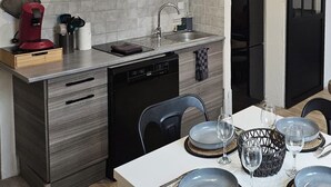 茶具/咖啡用具、冰箱、微波炉、洗碗机
