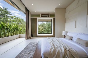 Family Villa, 3 Bedrooms, Accessible Bathtub, Pool Access | Egyptian cotton sheets, premium bedding, memory foam beds