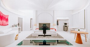 Luxury Ocean Pool Villa