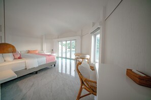 Luxury Ocean Villa | Free WiFi