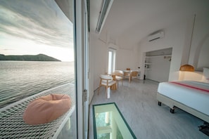 Luxury Ocean Villa | Free WiFi