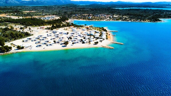 Beach nearby - BUQEZ ECO RESORT - Villa 40 - Seafront (Drage)