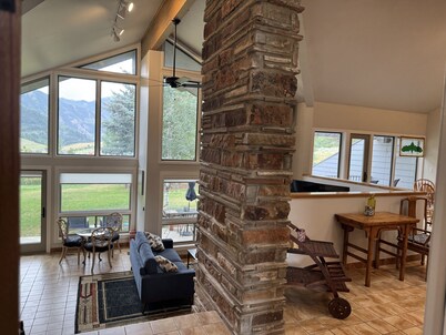 Provo Canyon 3 BR Mountain Home with wi-fi