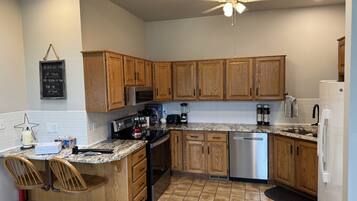 Microwave, oven, stovetop, dishwasher