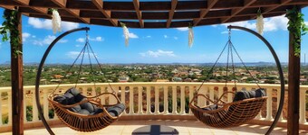 The Panorama Penthouse: Breathtaking 360° views