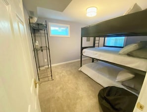 4 habitaciones, wifi y ropa de cama 