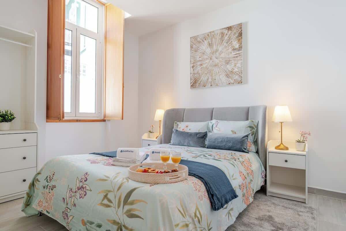 4 chambres, fer et planche à repasser, lit parapluie, Wi-Fi gratuit