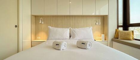 1 bedroom, iron/ironing board, travel crib, WiFi