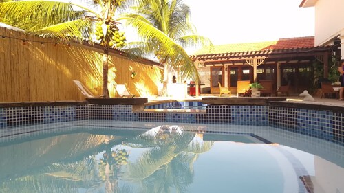 Caribbean Comfort: Relax and enjoy Curaçao