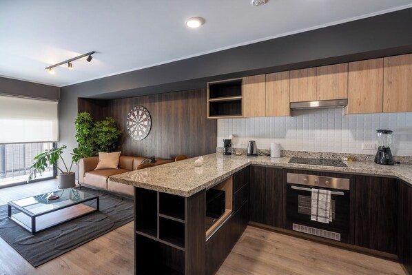 Fridge, microwave, oven, coffee/tea maker