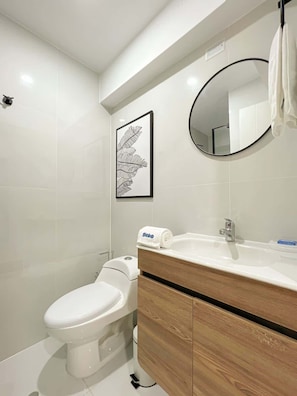 Hair dryer, towels