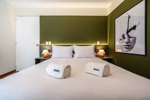 1 chambre, fer et planche à repasser, lit parapluie, Wi-Fi gratuit