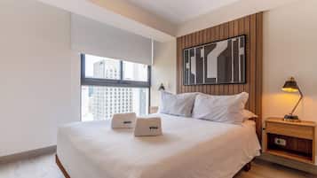 2 bedrooms, desk, iron/ironing board, travel crib