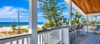 Steps to Sand – 2BR Beach Vibes + Bikes & BBQ