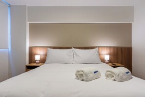 3 bedrooms, iron/ironing board, WiFi - Geko | Pulse _3BR in Miraflores near Kennedy park (Miraflores)