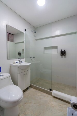 Hair dryer - Geko | Pulse _3BR in Miraflores near Kennedy park (Miraflores)