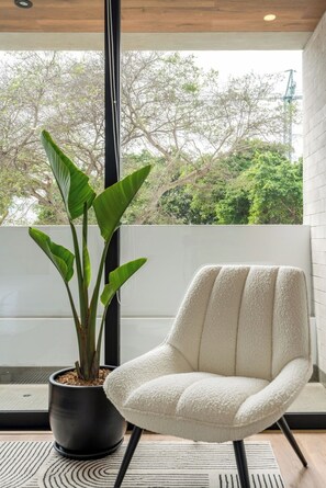 Interior - geko _Native Folk 1BR_ (Miraflores)