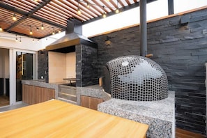 Outdoor dining - Geko | Premium 2BR Duplex w/ Terrace in San Isidro (San Isidro)