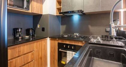 Geko | Premium 2BR Duplex w/ Terrace in San Isidro