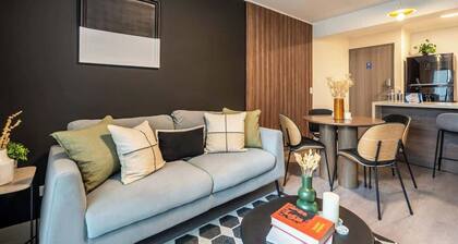 Geko | Executive 1BR in San Isidro Heart w/ Pool