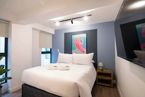 1 chambre, fer et planche à repasser, lit parapluie, Wi-Fi