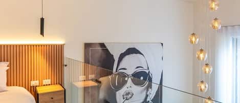 1 habitación, tabla de planchar con plancha, wifi y ropa de cama