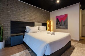1 chambre, fer et planche à repasser, lit parapluie, Wi-Fi gratuit