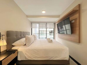 1 chambre, fer et planche à repasser, lit parapluie, Wi-Fi gratuit