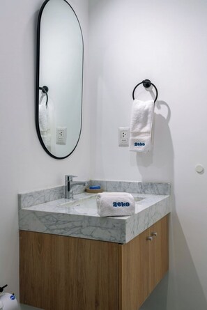 Bathroom - geko _Vanilla Sky 1BR_ (San Isidro)