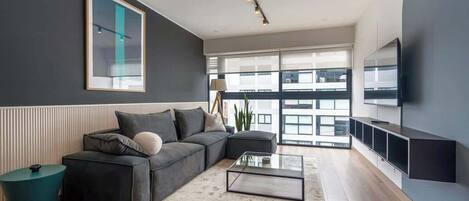 Smart TV, offices