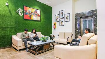 Sala de estar en el lobby