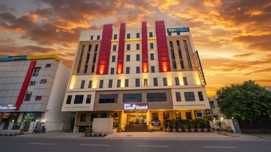 Fabhotel L Grand
