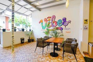 Dining - Fabhotel Vibes (Vagator)