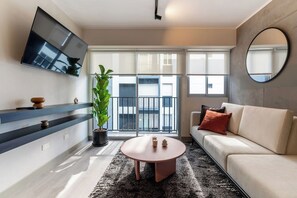 Living area - geko | Mellow _2BR in Miraflores near Kennedy park (Miraflores)