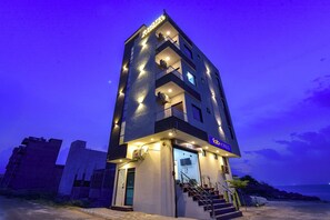 Front of property - evening/night