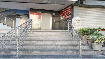 Entrée de l’hébergement