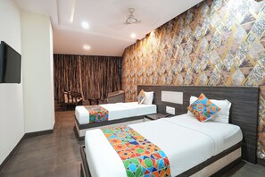 Premium Room | Egyptian cotton sheets, premium bedding, in-room safe, free WiFi