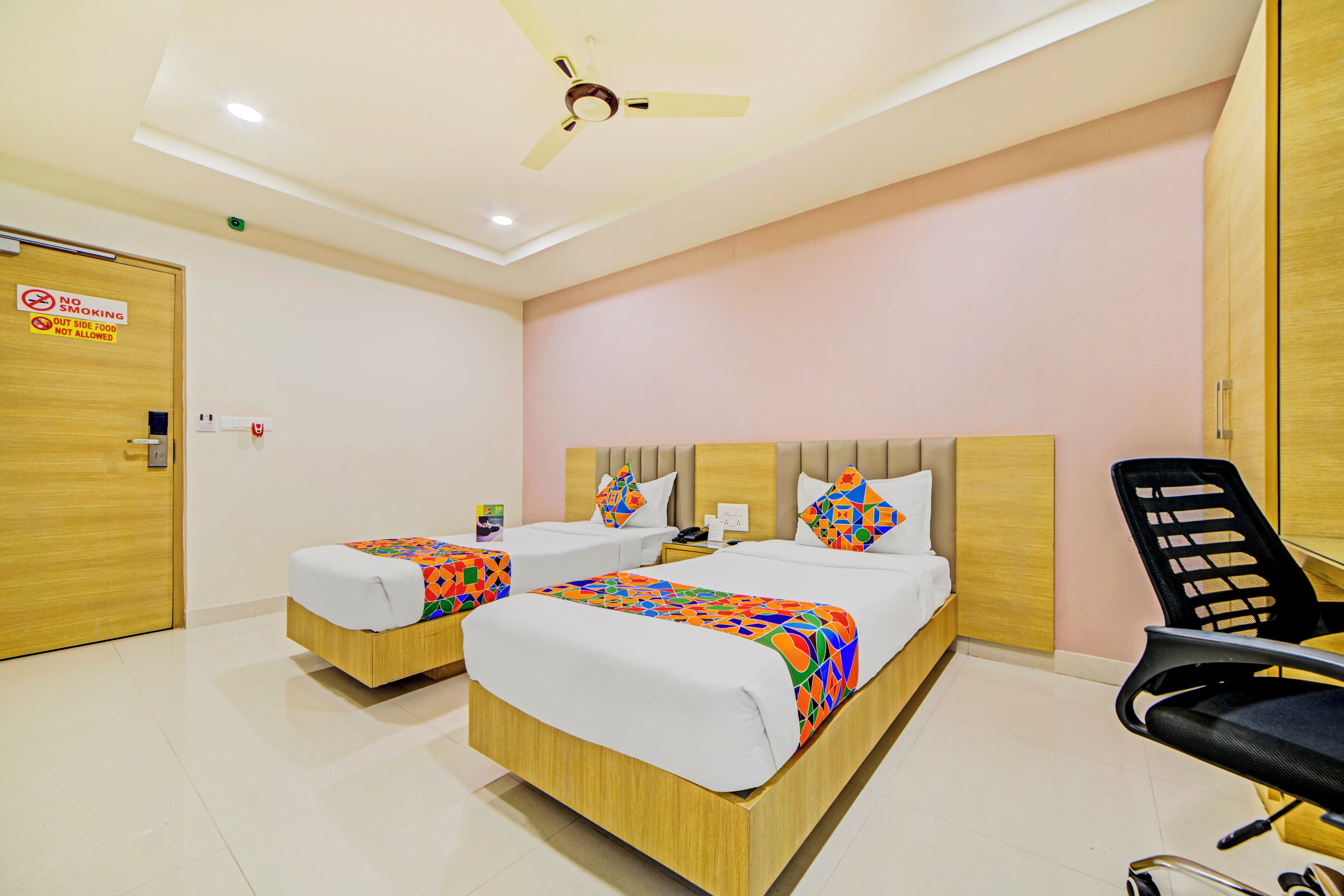 Foto - FabHotel Prime Veeraj Suites- Nr Skyview10, Lumbini Avenue, Gachibowli