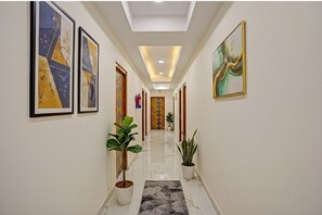 Lobby - Fabhotel Golden Rivaah (Ghaziabad)