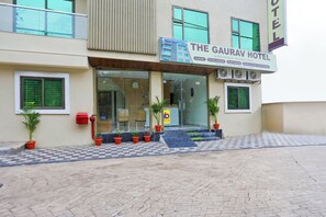 Entrada al alojamiento